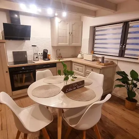 L'abri Des Renards Mauvaise Annonce Hébergement de vacances *